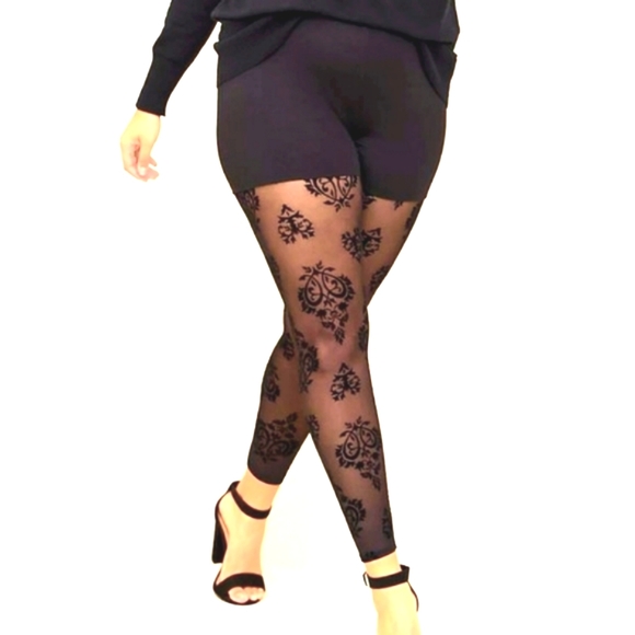 ❤️NWT VINTAGE TORRID LEGGING - TATTOO HEART MESH PREMIUM - PLUS SIZE 2X - Picture 8 of 10